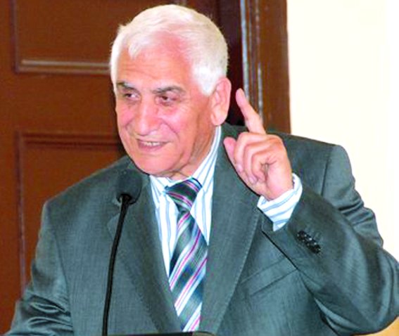 Xalq şairi: “Heydər Əliyev mükafatı mənim üçün çox gözlənilməz oldu”   