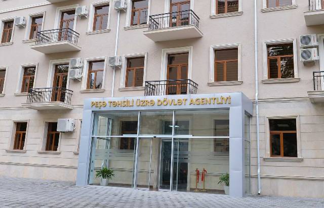 Peşə Təhsili üzrə Dövlət Agentliyinin yeni binası açıldı