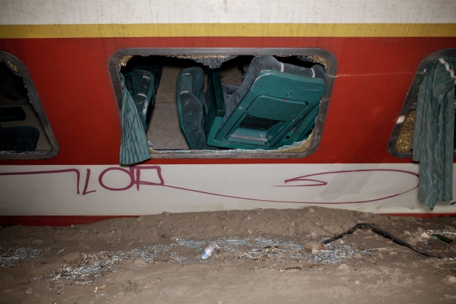 Yunanıstanda qatar reysdən &ccedil;ıxdı: 4 &ouml;l&uuml;, 5 yaralı - FOTO