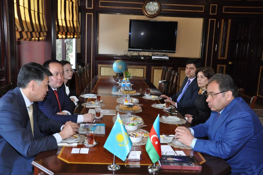 Qazaxıstanın Vətəndaş cəmiyyəti və dini işlər nazirinin müavini BDU-da olub 