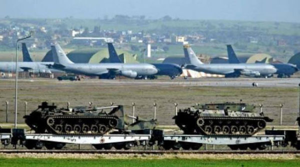 Merkeldən Türkiyəyə XƏBƏRDARLIQ: “Alman hərbçiləri İncirlik bazasını tərk edə bilər”