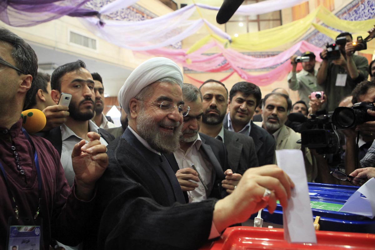 İranda prezident seçkiləri – Ruhani yoxsa Rəisi?
