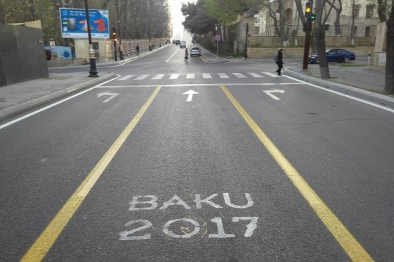 Sarı zolağa düşən sürücülər 39 min cərimələnib