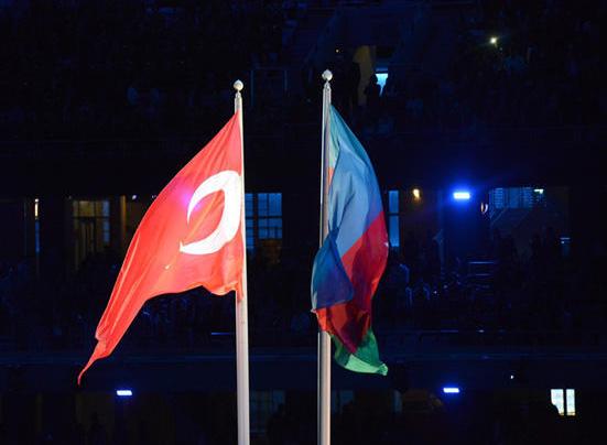 İslam Həmrəyliyi İdman Federasiyasının bayrağı Türkiyəyə təqdim olunub