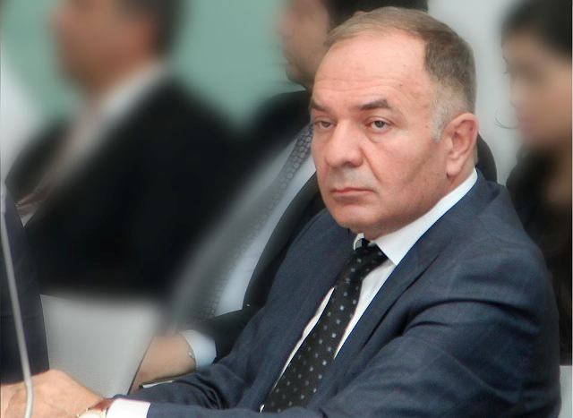 Saxta endirimlərlə m&uuml;barizə &uuml;&ccedil;&uuml;n yeni qanun təklif edilir
