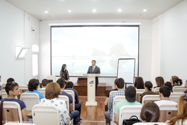 Misirli tədqiqatçı Qərb Universitetində seminar keçib