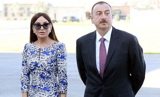 Prezident və birinci xanım "Sovetski"dəki açılışda... - YENİLƏNİB