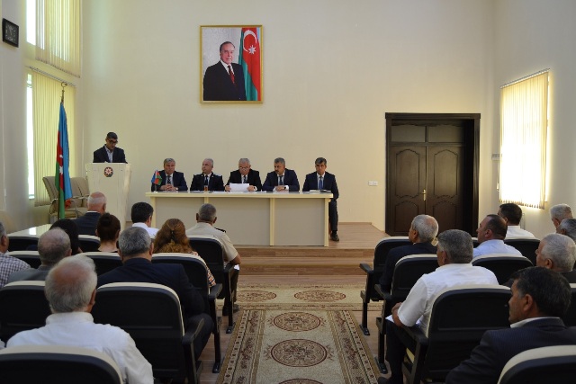 Taxılçılıqla bağlı müşavirə keçirildi