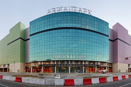 Ticarət mərkəzi partlayış təhlükəsinə görə boşaldılır
