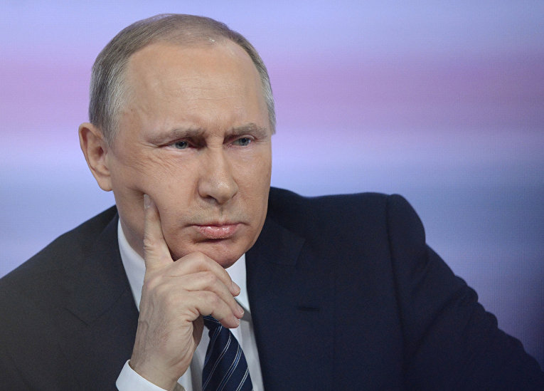Putin: “Sanksiyalar ağlımızı başımıza gətirdi”