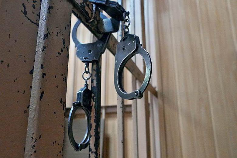 Qudasını bıçaqlayan Rusiyaya getmək istərkən tutuldu
