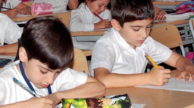 Məktəbəhazırlıq qrupuna getməyən 6 yaşlıların I sinfə qəbulu başladı  
