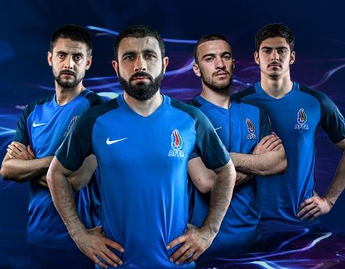 Milli komandamızın yeni forması - FOTO  
