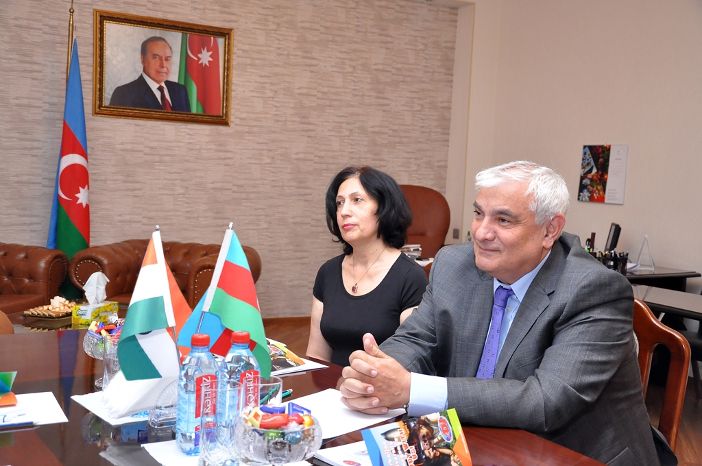Kamal Abdulla Hindistanın səfiri ilə görüşüb