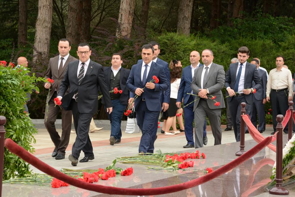 UNEC-də konfrans: "Milli qurtuluşa aparan yol"