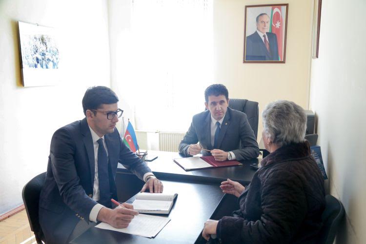Deputat k&ouml;mək&ccedil;iləri arasında fərqlənən şəxsə təşəkk&uuml;r elan edilib