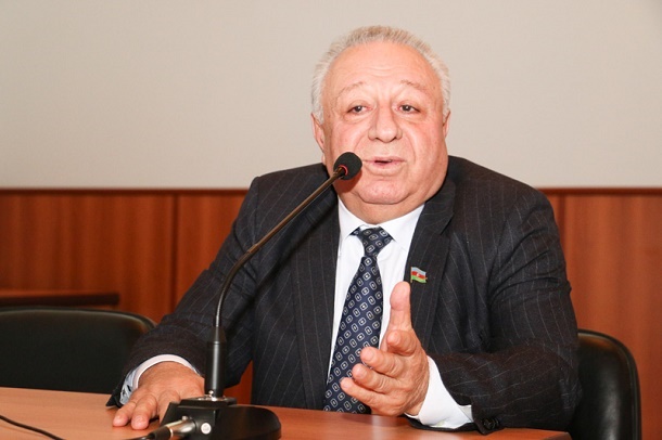Hüseynbala Mirələmov xəstəxanadan evə buraxıldı  