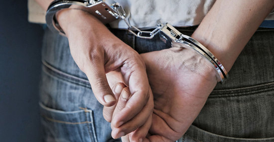 Ucar polisi narkotik alverçisini yaxaladı  