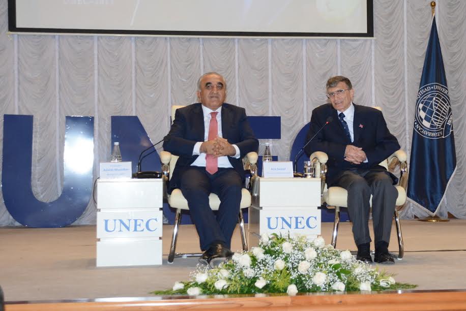 Aziz Sancardan UNEC tələbələrinə tövsiyə: "Özünüzə yaxşı müəllim seçin"