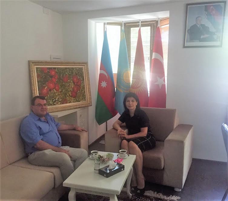 Elçin Əfəndiyevin qızı Macarıstanın səfiri ilə görüşdü