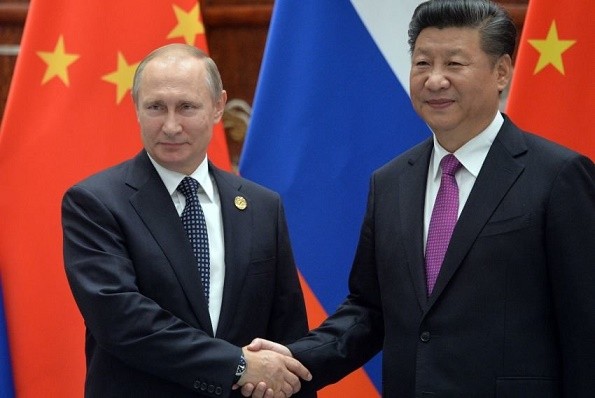 Çin lideri Putinlə görüşüb