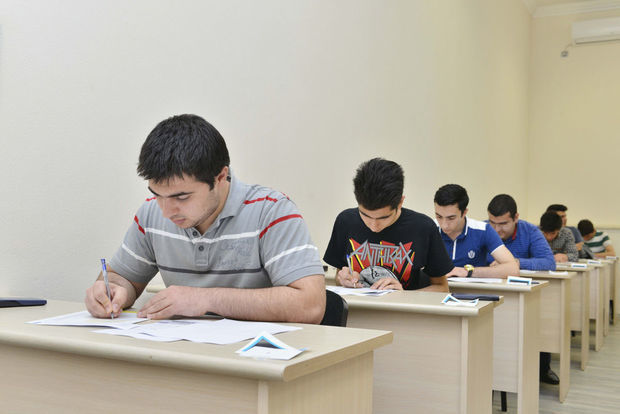 DİM rezidenturaya qəbul imtahanının II mərhələsini keçirir