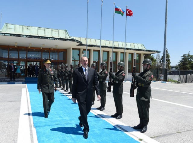İlham Əliyevin Türkiyəyə səfəri başa çatıb 