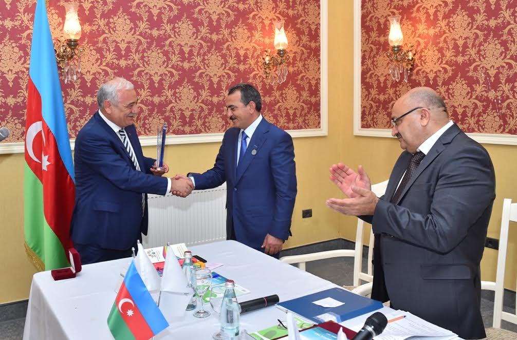 "Azərsu" sədri “Ən yaxşı sosial tərəfdaş” mükafatına da layiq görülüb