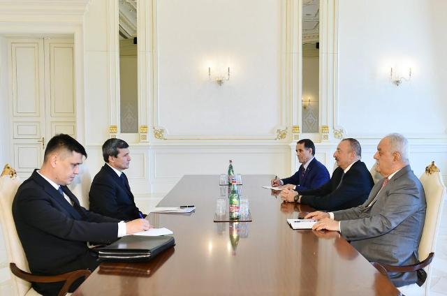 İlham Əliyev Türkmənistan Nazirlər Kabineti sədrinin müavinini qəbul edib