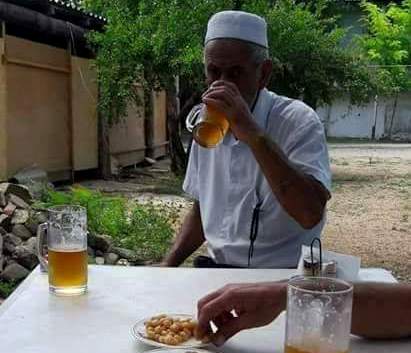 Pivə içən “molla” təxribatçı imiş - FOTO   