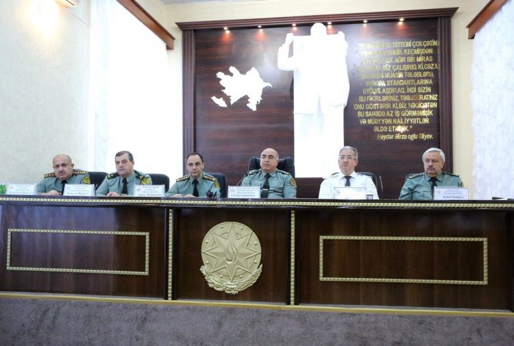 10 əməkdaş ədliyyə orqanlarından xaric olunub 