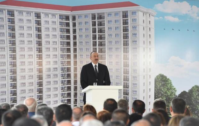 İlham Əliyev: “Jurnalistlər özləri də bilmədən mənim köməkçilərimdir”