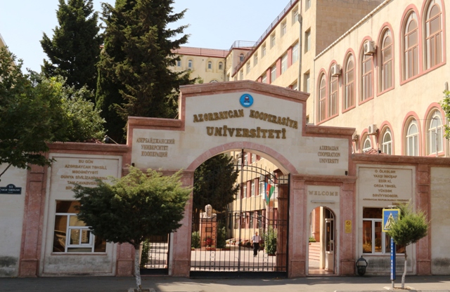 Kooperasiya Universiteti açıqlama yaydı: “Yanğın təhsil ocağına maddi ziyan vurmayıb”   