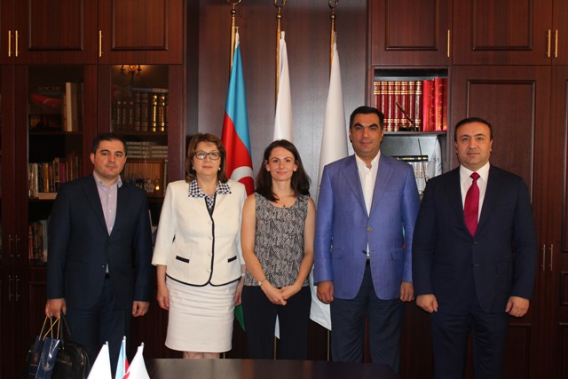 Massaçusets Texnologiya İnstitutunun program rəhbəri BANM-a gəldi   