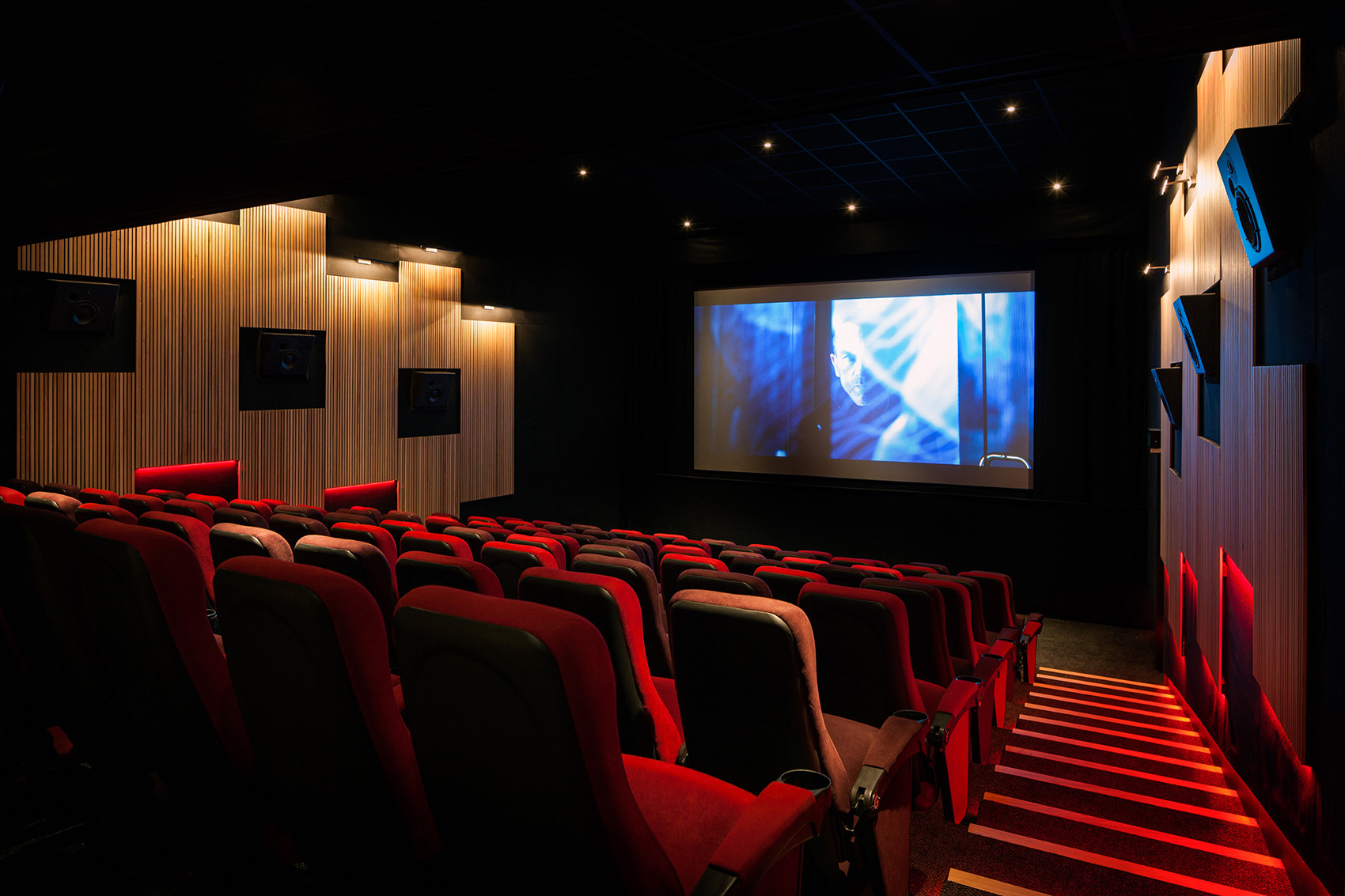 Kino işçilərinə pul mükafatı veriləcək – SİYAHI