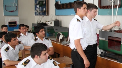 Dövlət Dəniz Akademiyasında oxumaq istəyən abituriyentlərə XƏBƏR VAR   