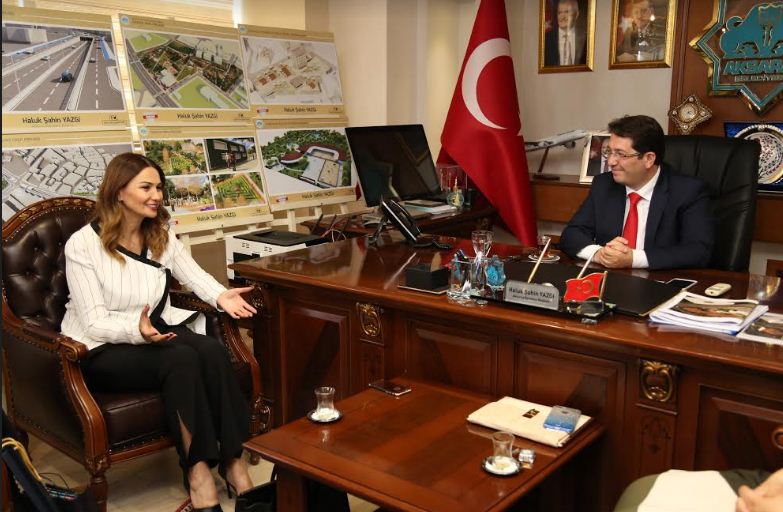 Deputat Aksarayda Qarabağdan danışdı