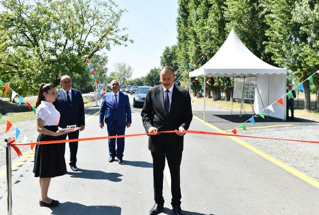  İlham Əliyev Qaxda avtomobil yolunun açılışında - FOTO 