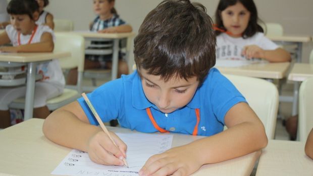 Məktəbəhazırlıq qruplarına 6579 uşağın qeydiyyatı aparılıb