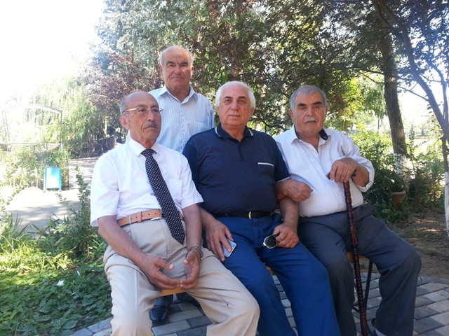 Deputat lənkəranlı ağsaqqalları təbrik etdi  &nbsp;