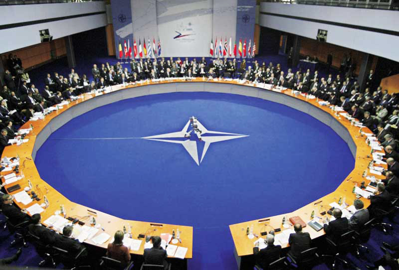 Serbiya NATO-ya üzv olmaq niyyətində deyil