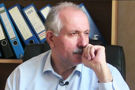 “Turan”  fəaliyyətini dayandırır, Mehman Əliyevin işi iki maddə üzrə aparılır