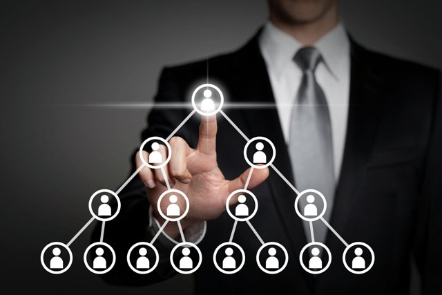 Netvork Marketinq-in qanunsuz piramida sxemalarından fərqi nədir...