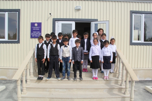 100 modul tipli məktəb istifadəyə veriləcək   