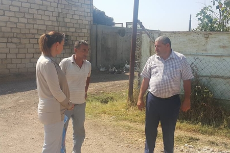 Qənirə Paşayeva təbii fəlakətin zərər vurduğu kəndlərə baş çəkib