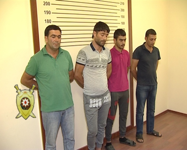 Bakıda mənzilə basqın edən maskalı şəxslər saxlanıldı - FOTO