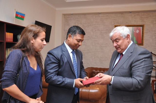 Kamal Abdulla Hindistan səfiri ilə görüşüb