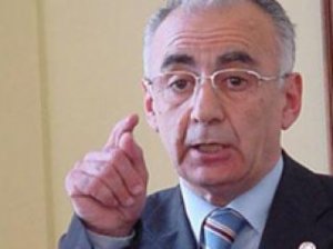 "Bu dahi şəxslərin ruhuna və Azərbaycan xalqına hörmətsizlikdir" - Hacıbala Abutalıbovdan cavab 