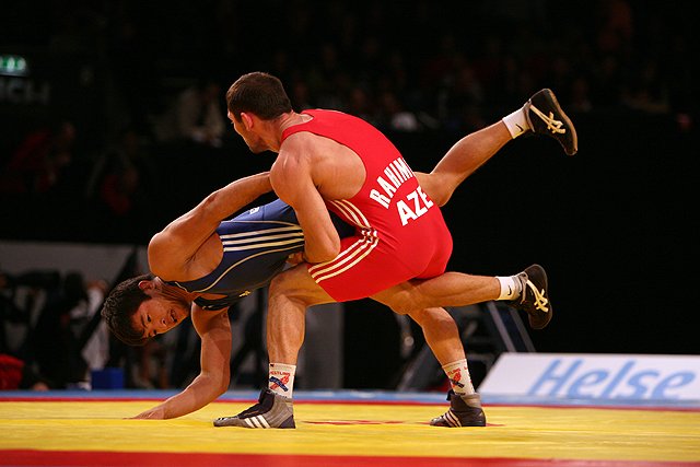 Azərbaycan güləşçiləri daha 4 medal qazandı