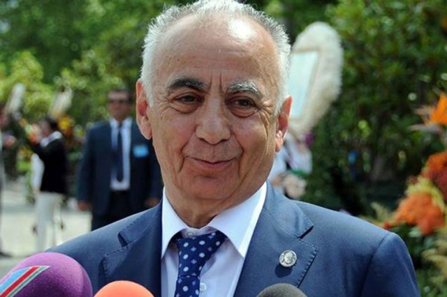 Hacıbala Abutalıbov: “İndi Lütfi Zadənin qohumu da yanımdadır” 